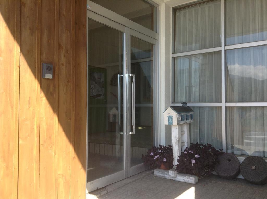 Petit Hotel Schanze Otari Exteriör bild