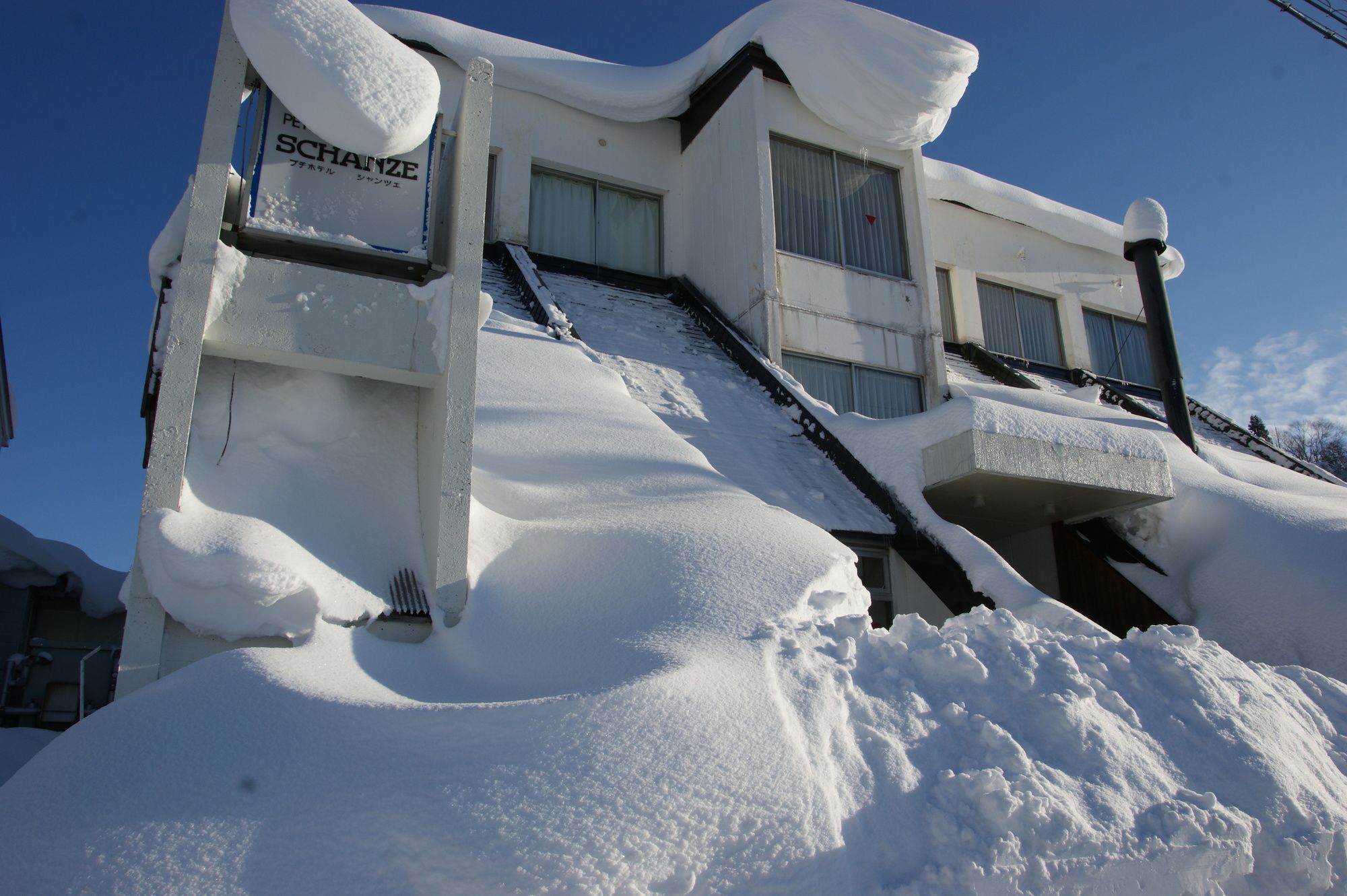 Petit Hotel Schanze Otari Exteriör bild